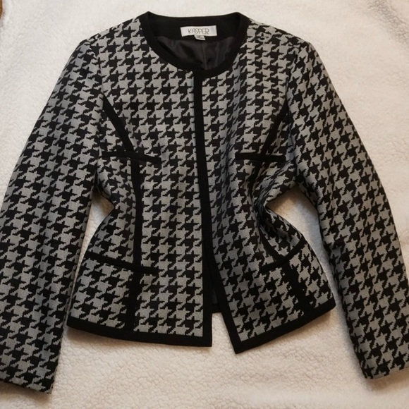 Beautiful lady coat by kasper - Picture 6 of 6